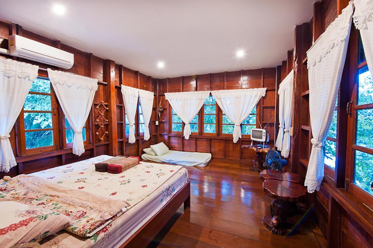 Rumah percutian Baanmai Phaipa House *